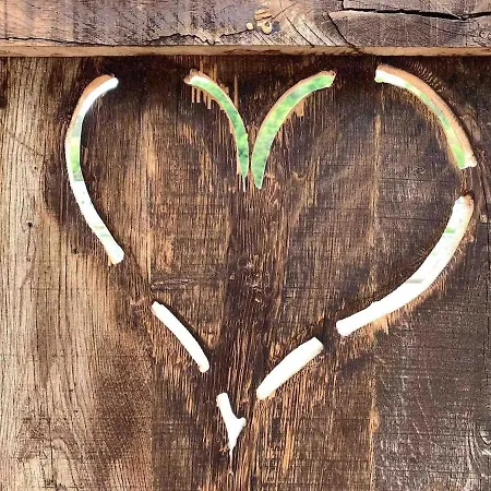 לינה וארוחת בוקר La Grotte דינאן